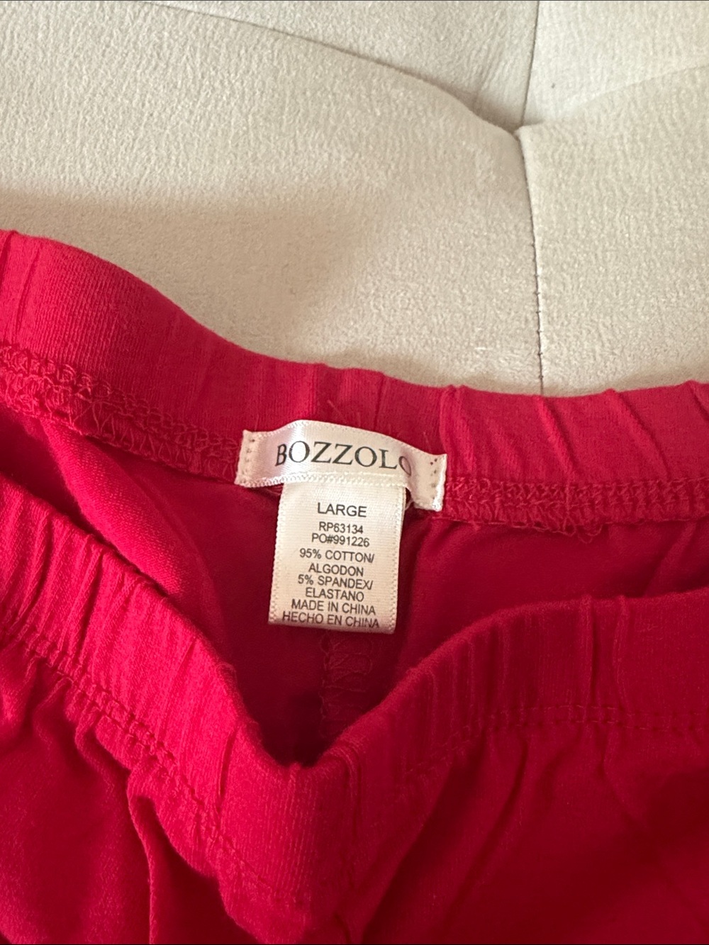 Bozzolo Red and White Women's Shorts Set with Pastel Tops - Picture 4 of 10